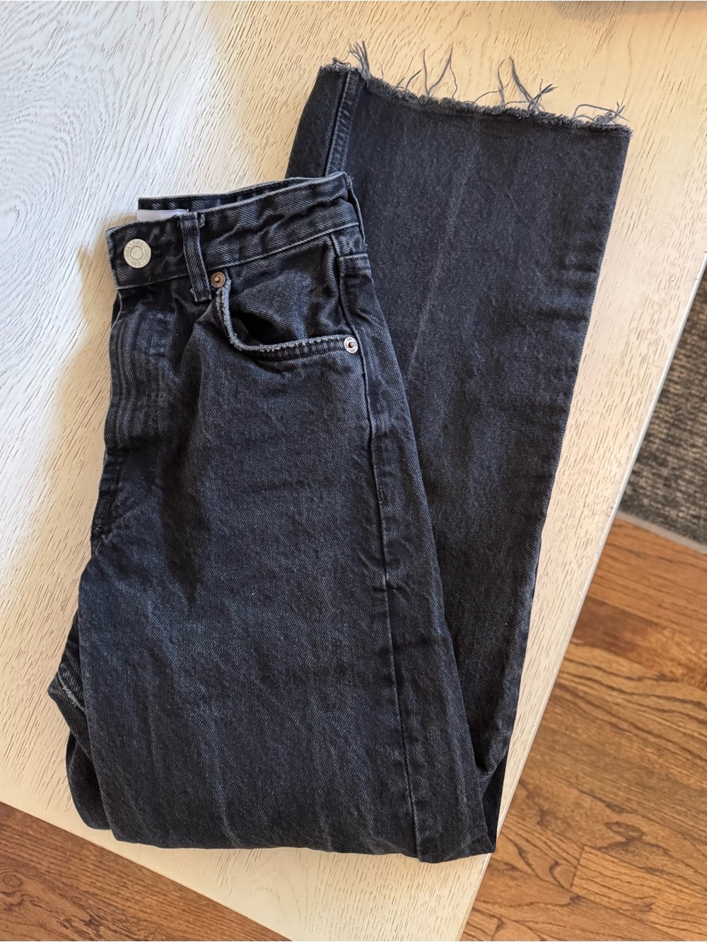 Zara Black Straight-Leg High-Rise Jeans